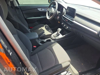 2024 Kia Forte LXS – miniatura 14