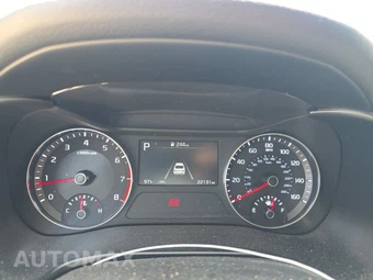 2024 Kia Forte LXS – miniatura 18