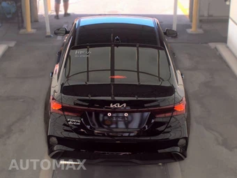 2024 Kia Forte LXS – miniatura 6