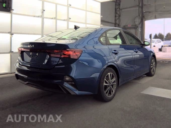 2024 Kia Forte LXS - miniatura 5