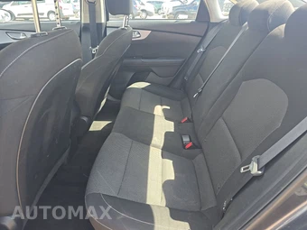 2024 Kia Forte LXS - miniatura 13