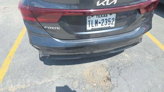 2024 Kia Forte LXS - miniatura 22