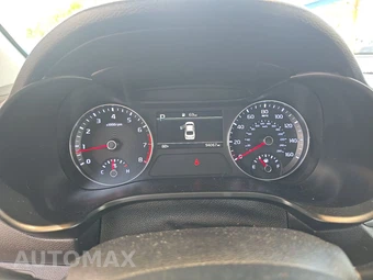 2024 Kia Forte LXS - miniatura 12