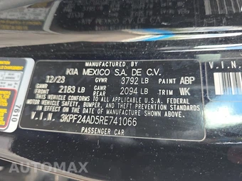 2024 Kia Forte LXS - miniatura 14