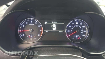 2024 Kia Forte LXS - miniatura 17