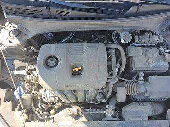 2024 Kia Forte LXS - miniatura 15