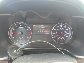 2024 Kia Forte LXS – miniatura 12
