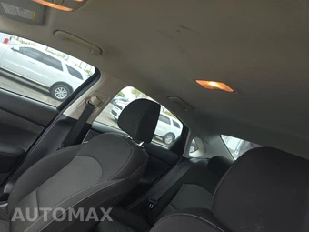 2024 Kia Forte LXS – miniatura 17