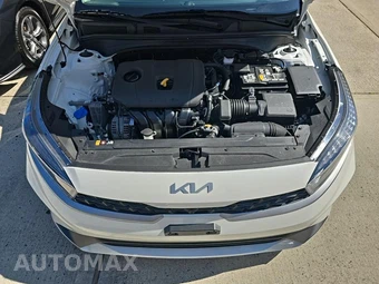 2024 Kia Forte LXS - miniatura 18