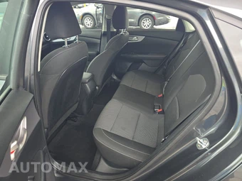 2024 Kia Forte LXS - miniatura 13