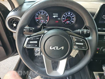 2024 Kia Forte LXS - miniatura 10
