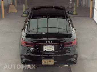 2024 Kia Forte LXS - miniatura 5