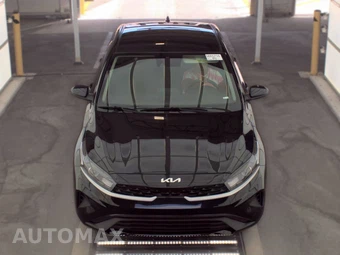 2024 Kia Forte LXS – miniatura 2