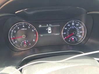 2024 Kia Forte LXS - miniatura 12