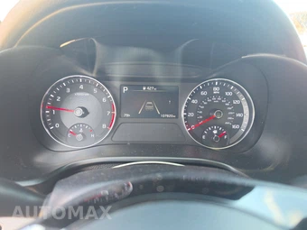 2024 Kia Forte LXS – miniatura 12