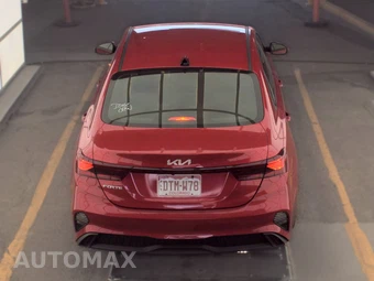 2024 Kia Forte LXS – miniatura 5