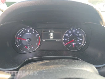 2024 Kia Forte LXS - miniatura 12