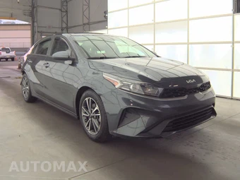 2024 Kia Forte LXS - miniatura 3
