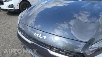 2024 Kia Forte LXS - miniatura 32