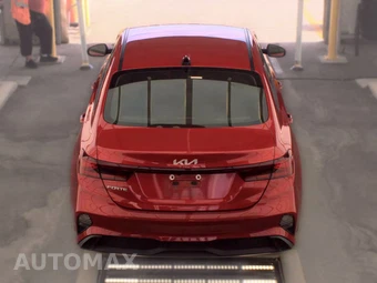 2024 Kia Forte LXS - miniatura 5