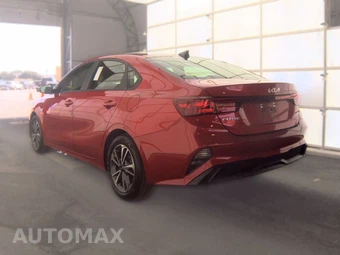 2024 Kia Forte LXS - miniatura 6
