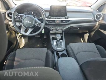 2024 Kia Forte LXS - miniatura 11