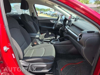 2024 Kia Forte LXS - miniatura 18