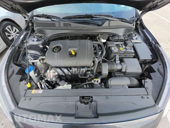 2024 Kia Forte LXS – miniatura 15