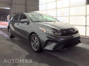 2024 Kia Forte LXS – miniatura 3
