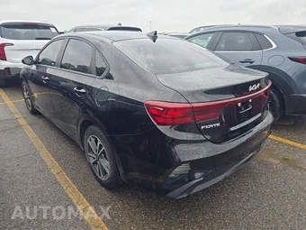 2024 Kia Forte LXS - miniatura 6