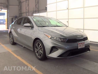 2024 Kia Forte LXS – miniatura 3