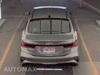 2024 Kia Forte LXS – miniatura 5
