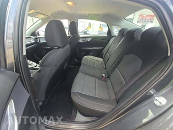 2024 Kia Forte LXS - miniatura 13