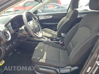 2024 Kia Forte LXS - miniatura 7