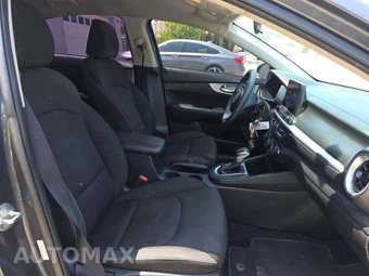 2024 Kia Forte LXS - miniatura 18