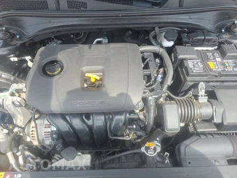 2024 Kia Forte LXS - miniatura 15