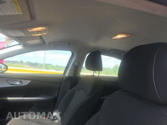 2024 Kia Forte LXS - miniatura 18