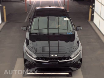 2024 Kia Forte LXS - miniatura 2