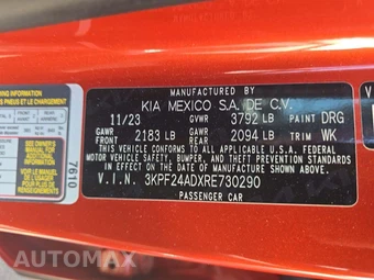 2024 Kia Forte LXS - miniatura 5