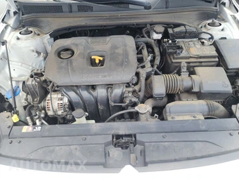 2024 Kia Forte LXS – miniatura 15