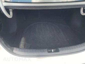 2024 Kia Forte LXS – miniatura 16