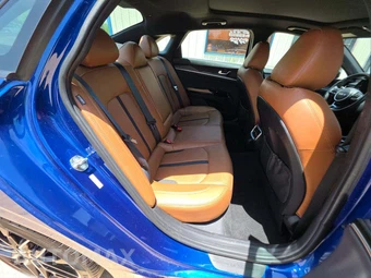 2024 Kia K5 GT - miniatura 13