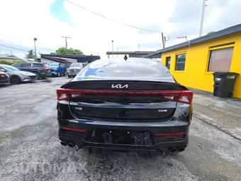 2024 Kia K5 GT – miniatura 4