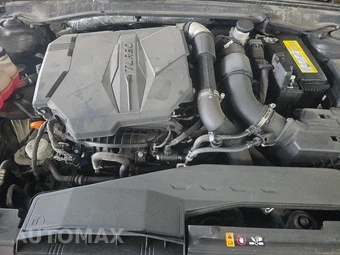 2024 Kia K5 GT - miniatura 15
