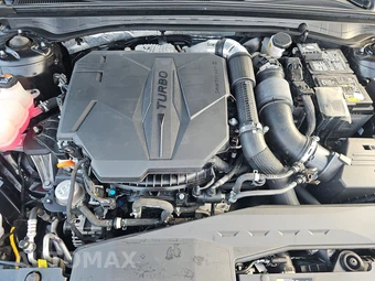 2024 Kia K5 GT - miniatura 15