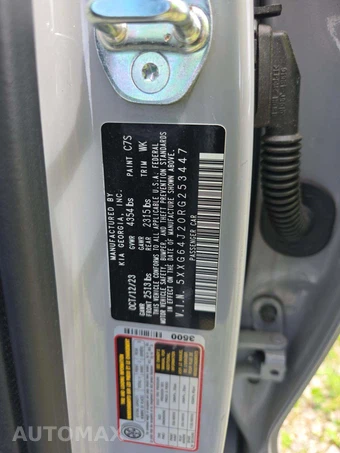2024 Kia K5 GT-Line – miniatura 2