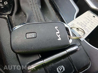 2024 Kia K5 GT-Line – miniatura 5