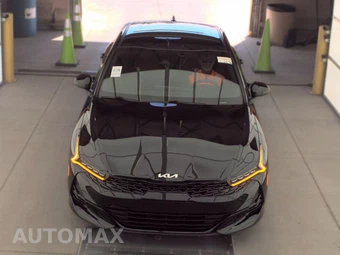 2024 Kia K5 GT-Line - miniatura 2
