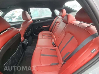 2024 Kia K5 GT-Line – miniatura 13