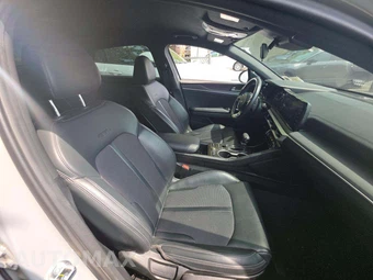 2024 Kia K5 GT-Line - miniatura 18